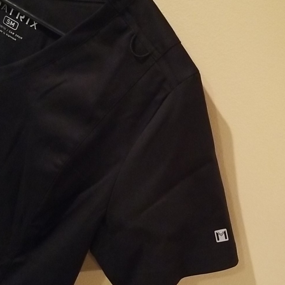 Matrix Scrub Top - Picture 3 of 5